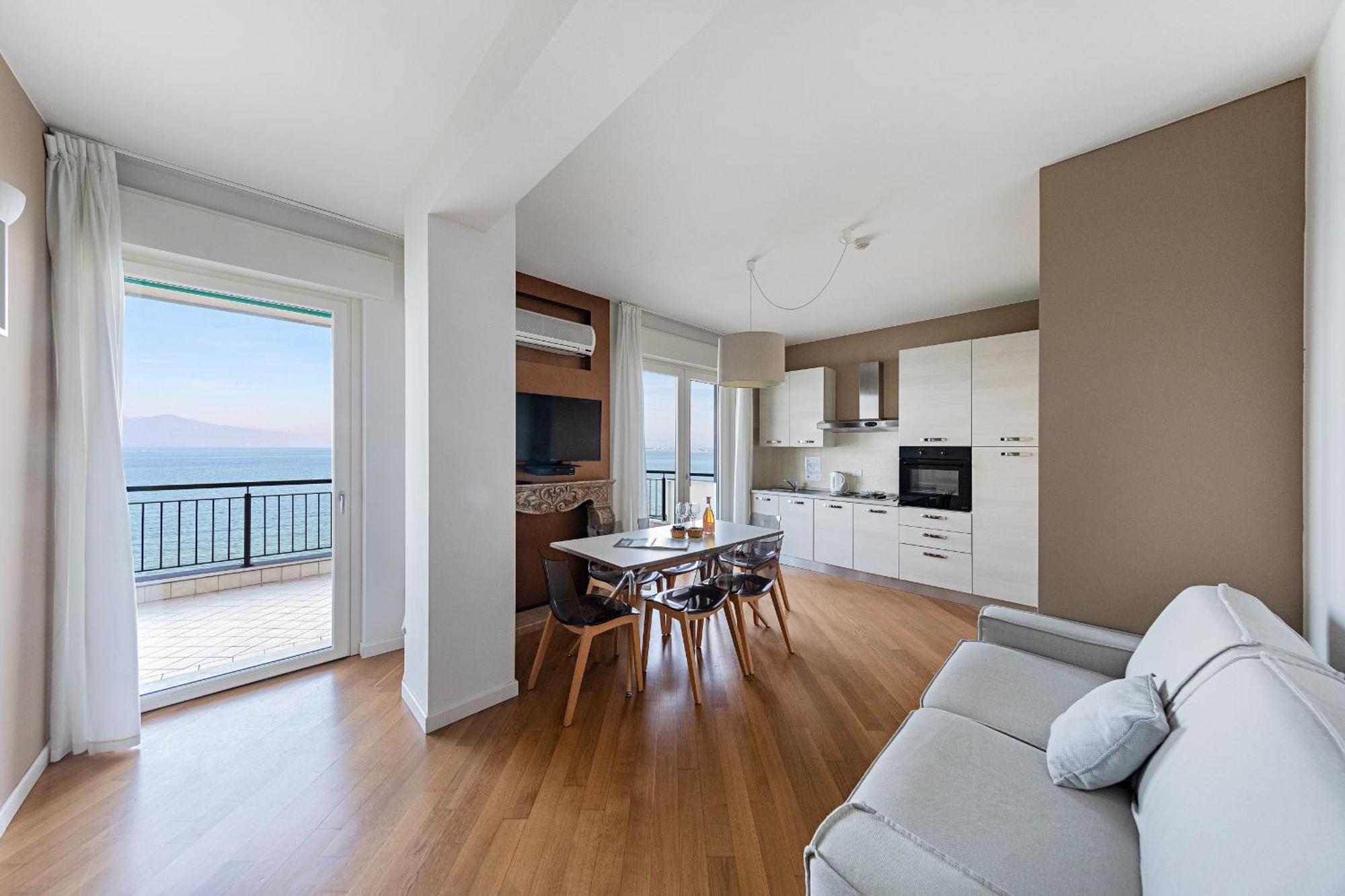 Appartamento Residenza Miralago Iv By Wonderful Italy Desenzano del Garda